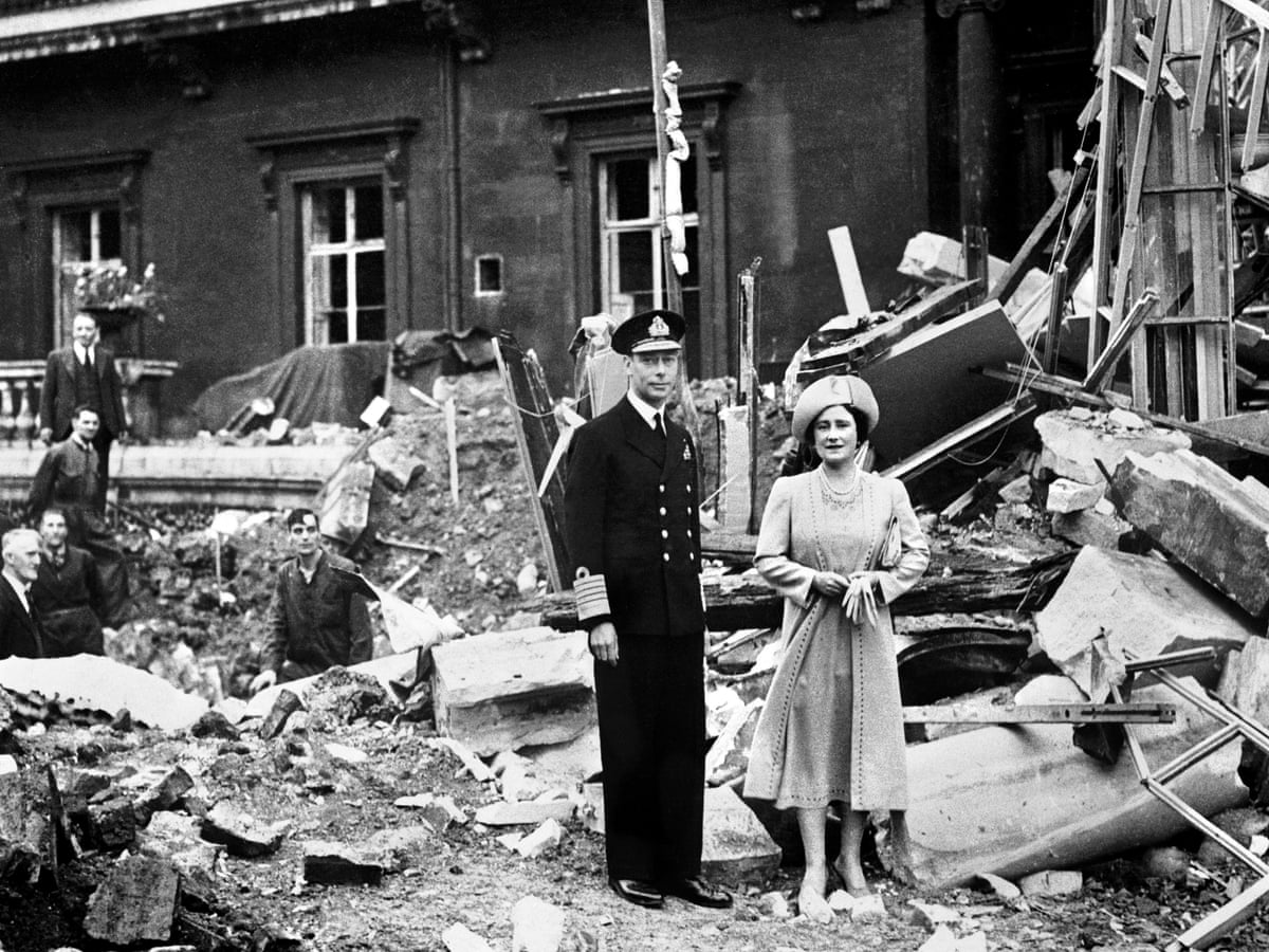 Buckingham Palace damaged by bomb – archive, 1940 | Second world war | The  Guardian